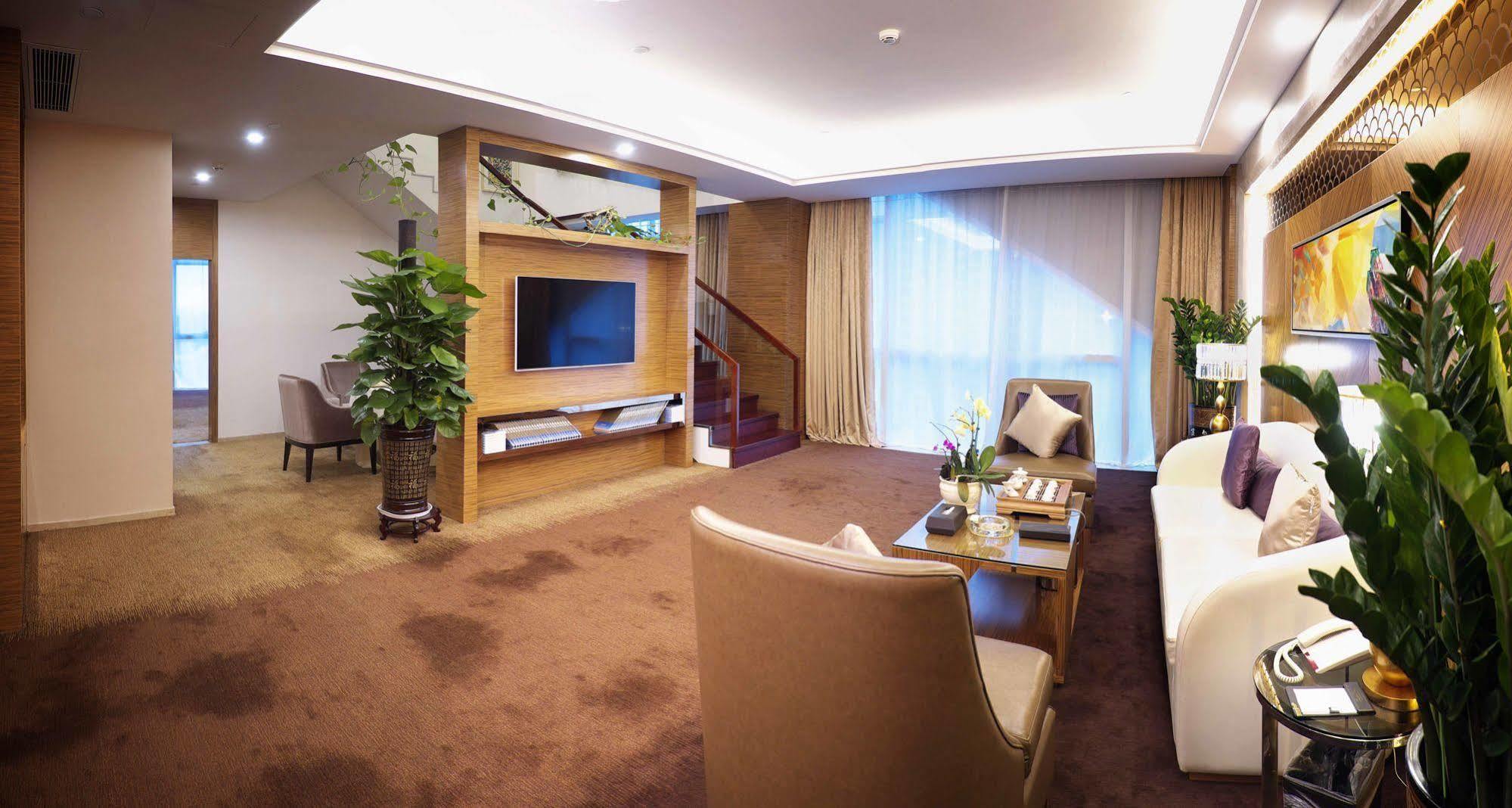 Shenzhen Baoan Plus Gems Cube Hotel Exterior photo